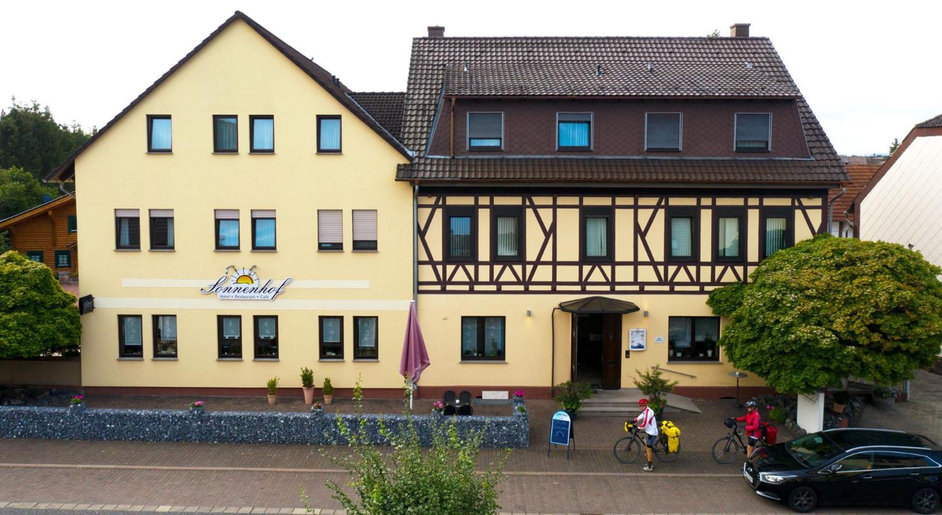 Hotel Sonnenhof Obersuhl Exterior photo